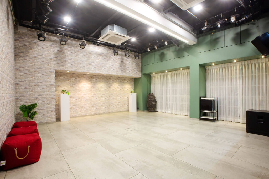 re-capture-studio-01