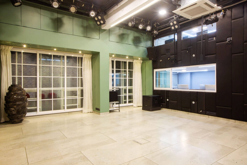 re-capture-studio-03