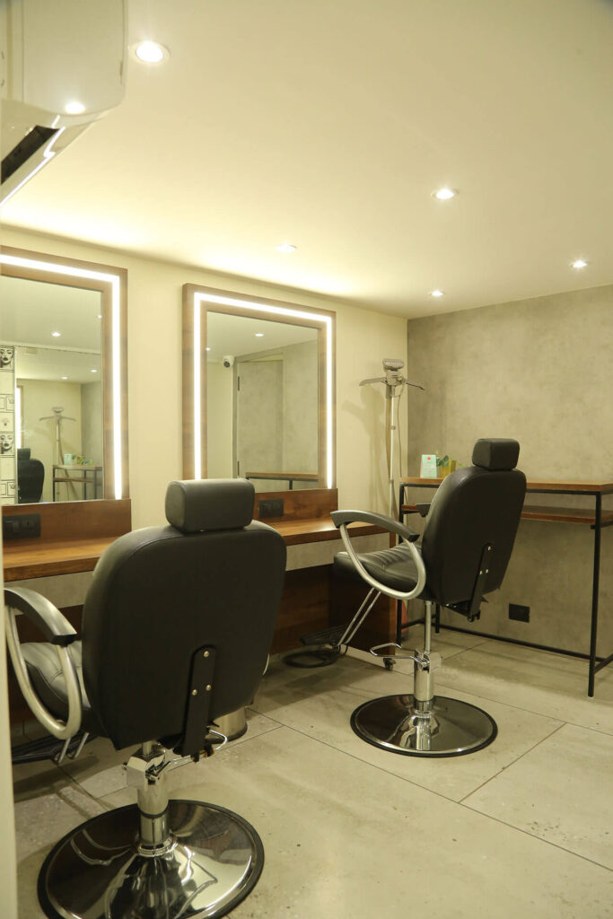 re-glam-makeover-room-02